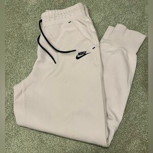 Nike Tech Fleece women’s sweatpants-SMALL